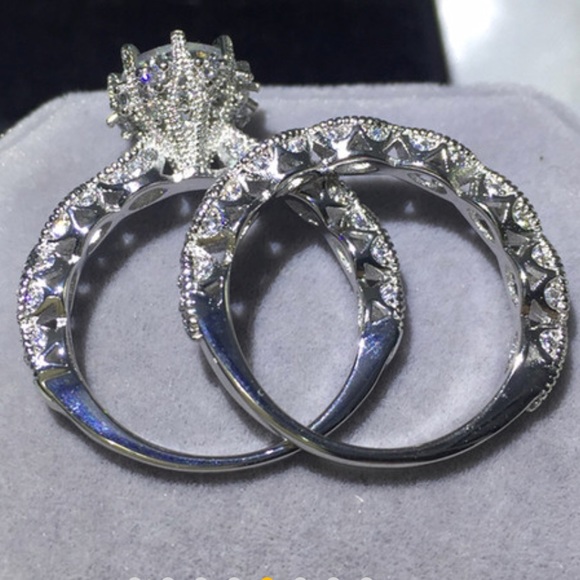 Boutique | Gorgeous Ring Set - Picture 6 of 7